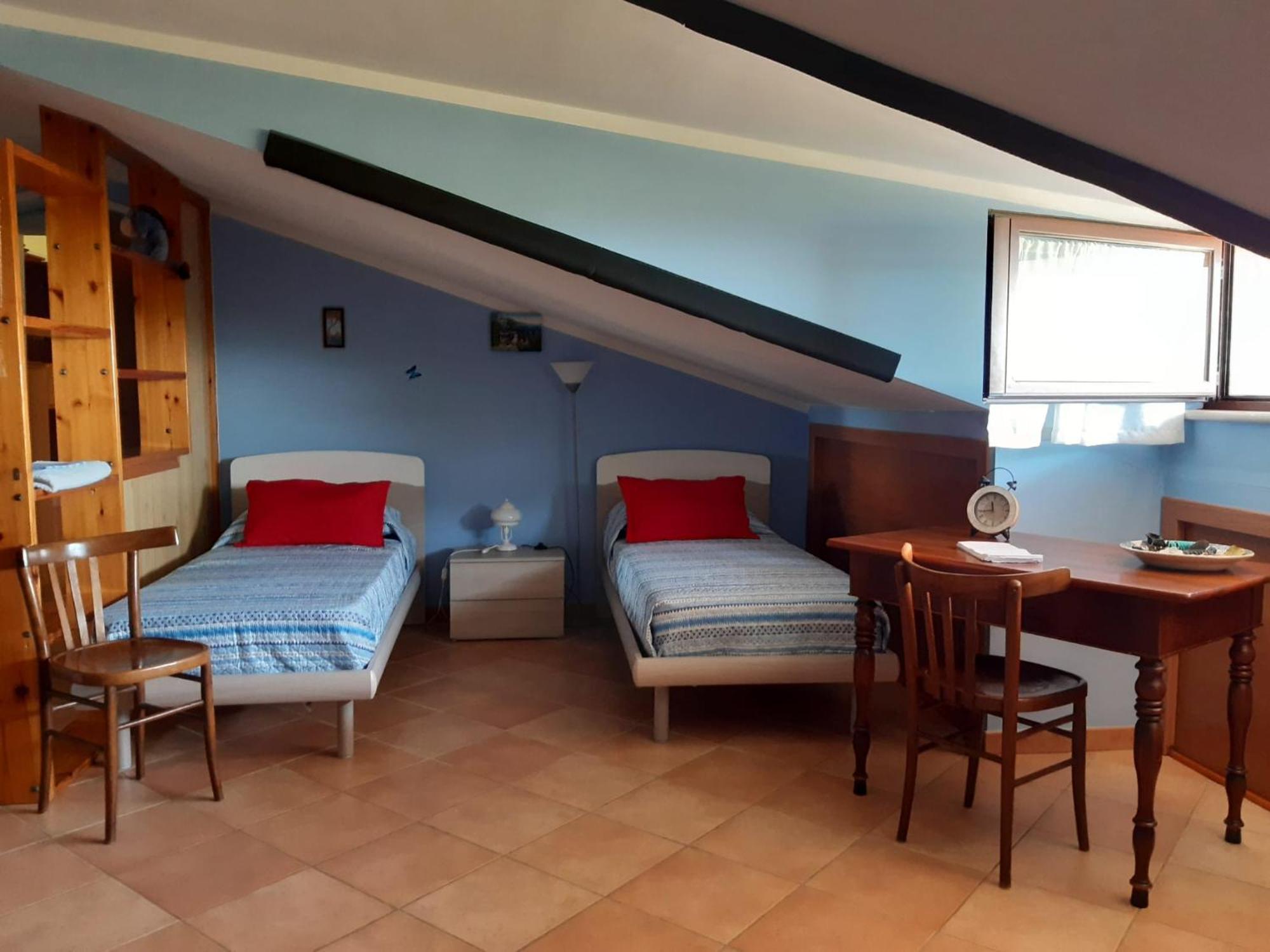 Il Girasole Bed & Breakfast Castelvecchio Calvisio Exterior photo